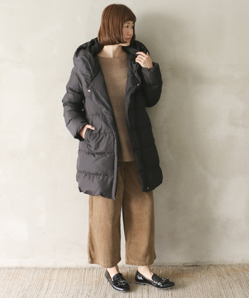 LBC(エルビーシー)の「タフタダウンコート(ダウンジャケット/コート・レディース・ブラック/マスタード/ベージュ・M/L)」の5枚目の写真