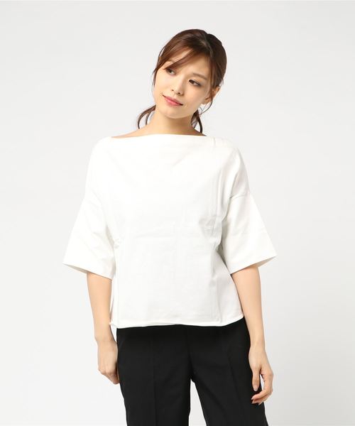 STUDIOUS（ステュディオス）の「【SACRA】SLOPE SHAPE TOP（Tシャツ/カットソー・レディース・ブラック/キャメル/オフホワイト・38）」の2枚目の写真