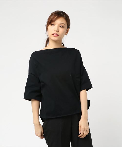 STUDIOUS（ステュディオス）の「【SACRA】SLOPE SHAPE TOP（Tシャツ/カットソー・レディース・ブラック/キャメル/オフホワイト・38）」の3枚目の写真