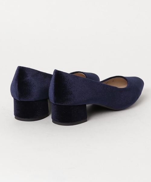 PICHE ABAHOUSE(ピシェ アバハウス)の「★ベロアポインテッドブロックヒールパンプス(パンプス・レディース・ブラック・37/38/36/35)」の3枚目の写真