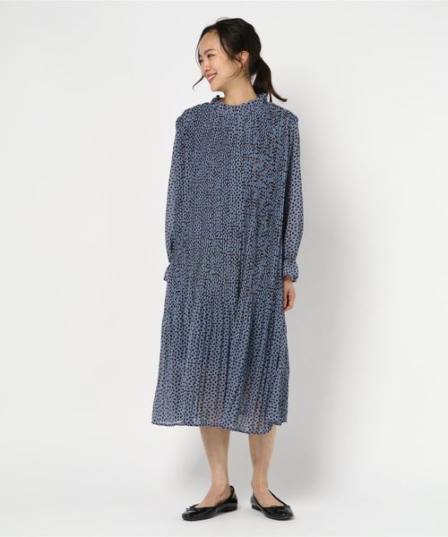LUGG NAGG(ラグナグ)の「【Jewelobe/ ジュエローブ】スタンドフリルネックプリーツワンピース(ワンピース・レディース・パープル/ピンク/ブラック/ホワイト/ブルー・FREE)」の14枚目の写真