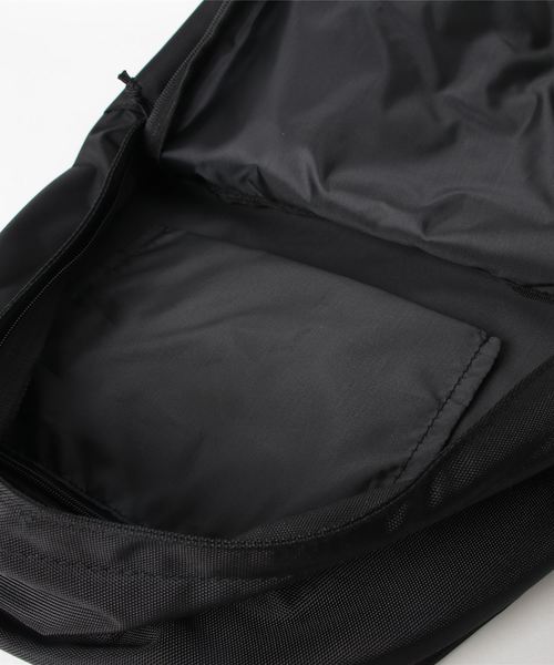 Reebok（リーボック）の「クラシックス RTW バックパック / リュックサック［Classics RTW Backpack］（バックパック/リュック・メンズ・ホワイト/ブラック・FREE）」の3枚目の写真