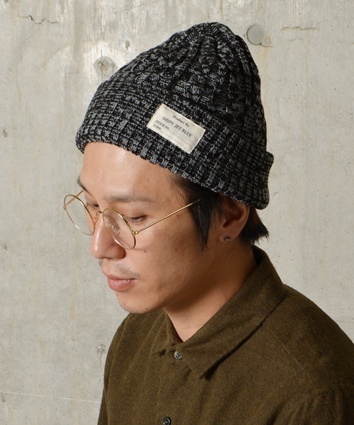 SHIPS JET BLUE（シップスジェットブルー）の「SHIPS JET BLUE: ケーブルニットキャップ made in JAPAN◇（ニットキャップ/ビーニー・メンズ・ブラック/ベージュ/ワイン/イエロー/グリーン/ネイビー/ホワイト/ブルー/ライトブルー/オリーブ/コバルトブルー/ダークグレー/エンジ/グレー系その他/ワインレッド/ロイヤルブルー/ダークブルー/ダークオリーブ/チャコールグレー・ONE SIZE）」の5枚目の写真