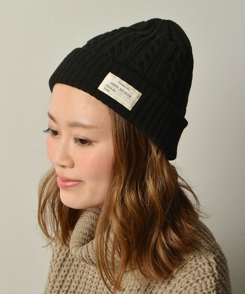 SHIPS JET BLUE（シップスジェットブルー）の「SHIPS JET BLUE: ケーブルニットキャップ made in JAPAN◇（ニットキャップ/ビーニー・メンズ・ブラック/ベージュ/ワイン/イエロー/グリーン/ネイビー/ホワイト/ブルー/ライトブルー/オリーブ/コバルトブルー/ダークグレー/エンジ/グレー系その他/ワインレッド/ロイヤルブルー/ダークブルー/ダークオリーブ/チャコールグレー・ONE SIZE）」の3枚目の写真
