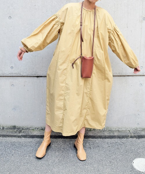 Marient（マリエント）の「バルーンシャツベルトワンピ（シャツワンピース・レディース・ベージュ/ホワイト・FREE）」の6枚目の写真