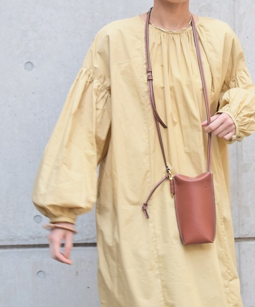 Marient（マリエント）の「バルーンシャツベルトワンピ（シャツワンピース・レディース・ベージュ/ホワイト・FREE）」の9枚目の写真