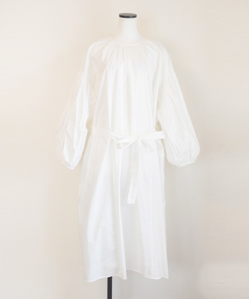 Marient（マリエント）の「バルーンシャツベルトワンピ（シャツワンピース・レディース・ベージュ/ホワイト・FREE）」の18枚目の写真