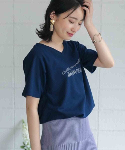 Bou Jeloud(ブージュルード)の「汗染み防止加工◆鹿の子プリントTシャツ(Tシャツ/カットソー・レディース・ライトグレー/ネイビー/オフホワイト・FREE)」の3枚目の写真