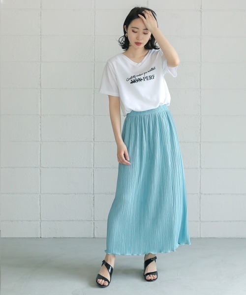 Bou Jeloud(ブージュルード)の「汗染み防止加工◆鹿の子プリントTシャツ(Tシャツ/カットソー・レディース・ライトグレー/ネイビー/オフホワイト・FREE)」の6枚目の写真