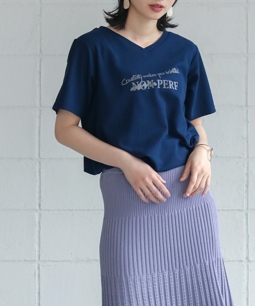Bou Jeloud(ブージュルード)の「汗染み防止加工◆鹿の子プリントTシャツ(Tシャツ/カットソー・レディース・ライトグレー/ネイビー/オフホワイト・FREE)」の18枚目の写真