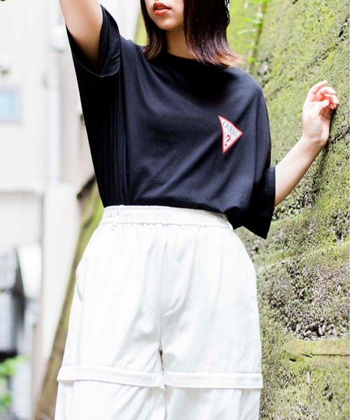 Guess（ゲス）の「∴WEGO/GUESS 別注バックプリントロゴビッグ半袖Tシャツ（Tシャツ/カットソー・メンズ・ベージュ/ホワイト/ブラック/サックスブルー・MEDIUM/LARGE）」の19枚目の写真