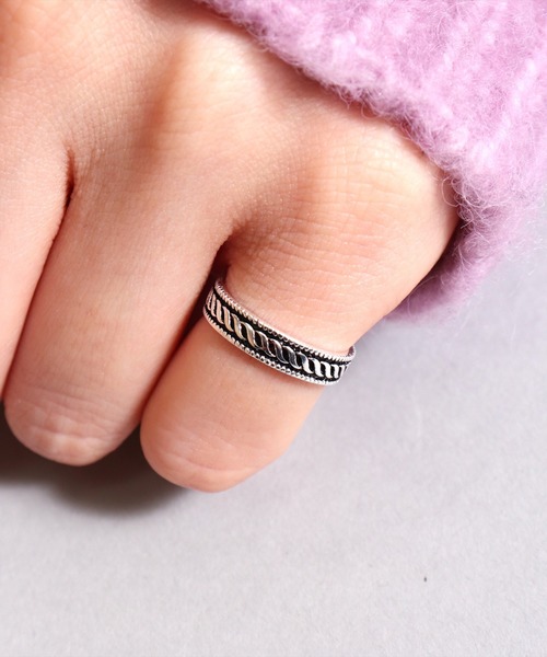 BAYBLO（ベイブロ）の「(EL)【ユニセックス】シルバー925 デザイン リング（リング・レディース・その他/その他1/その他2/その他3/その他4/その他5/その他6/その他7/その他8/その他9/その他10/その他11/その他12/その他13/その他14/その他15/その他16/その他17/その他18/その他19/その他20/その他21/その他22/その他23/その他24/その他25/その他26/その他27/その他28/その他30/その他29/その他31/その他32/その他33/その他34/ブラック系その他2/ブラック系その他・FREE）」の7枚目の写真