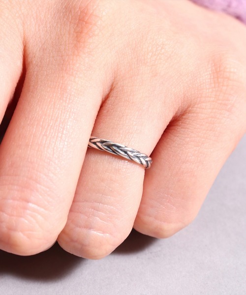 BAYBLO（ベイブロ）の「(EL)【ユニセックス】シルバー925 デザイン リング（リング・レディース・その他/その他1/その他2/その他3/その他4/その他5/その他6/その他7/その他8/その他9/その他10/その他11/その他12/その他13/その他14/その他15/その他16/その他17/その他18/その他19/その他20/その他21/その他22/その他23/その他24/その他25/その他26/その他27/その他28/その他30/その他29/その他31/その他32/その他33/その他34/ブラック系その他2/ブラック系その他・FREE）」の12枚目の写真