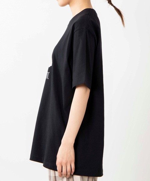 WEGO（ウィゴー）の「WEGO/ベアロゴプリントTシャツ（Tシャツ/カットソー・レディース・ブラック/ピンク・SMALL/MEDIUM/LARGE）」の11枚目の写真