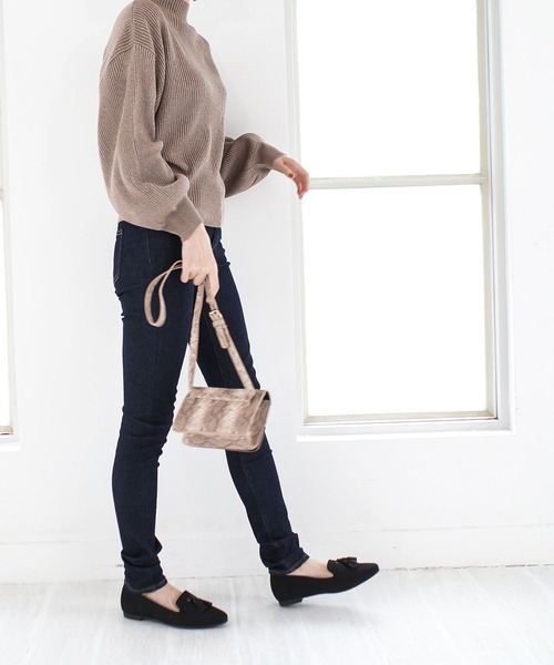 AmiAmi（アミアミ）の「タッセルオペラシューズ/ローファー（ローファー・レディース・ブラック系その他/ブラック/アイボリー/ブラウン/パイソン/グレー・L/LL/M/S）」の15枚目の写真