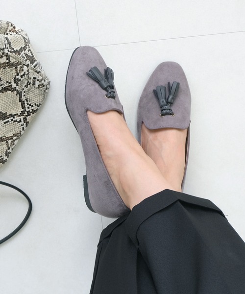 AmiAmi（アミアミ）の「タッセルオペラシューズ/ローファー（ローファー・レディース・ブラック系その他/ブラック/アイボリー/ブラウン/パイソン/グレー・L/LL/M/S）」の8枚目の写真