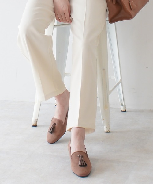 AmiAmi（アミアミ）の「タッセルオペラシューズ/ローファー（ローファー・レディース・ブラック系その他/ブラック/アイボリー/ブラウン/パイソン/グレー・L/LL/M/S）」の17枚目の写真