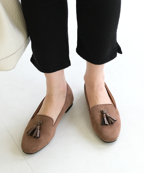 AmiAmi（アミアミ）の「タッセルオペラシューズ/ローファー（ローファー・レディース・ブラック系その他/ブラック/アイボリー/ブラウン/パイソン/グレー・L/LL/M/S）」の16枚目の写真