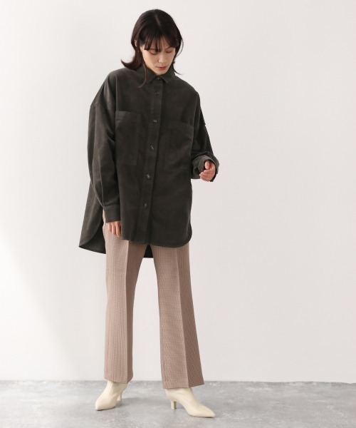 LOWRYS FARM（ローリーズファーム）の「ドビーコールＣＰＯシャツ＊　891133（シャツ/ブラウス・レディース・チャコールグレー/パープル/ブラウン/アイボリー/グリーン/パープル系その他/ホワイト・FREE）」の16枚目の写真