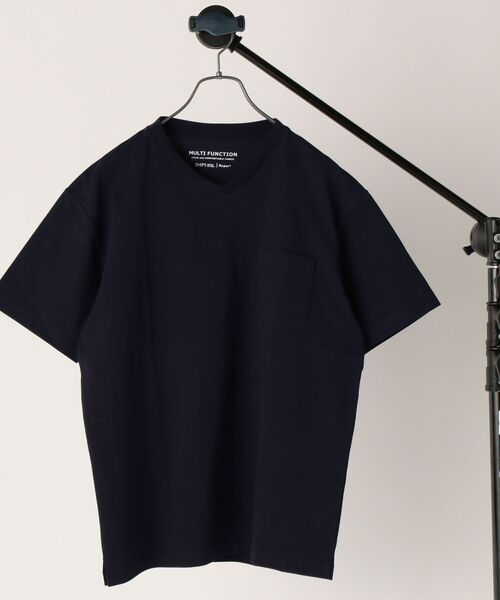 SHIPS any(シップス エニィ)の「SHIPS any: 《嫌な臭いを抑える》Repur コットンUSA マルチファンクション Vネック Tシャツ◇(Tシャツ/カットソー・メンズ・オフホワイト/グレー/チャコールグレー/ネイビー・SMALL/MEDIUM/LARGE/X-LARGE)」の2枚目の写真