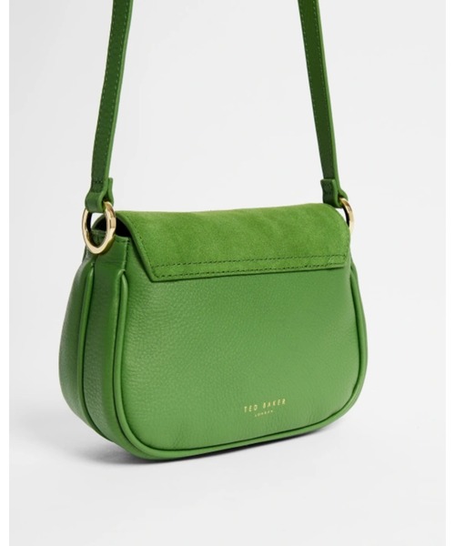 Ted Baker（テッドベーカー）の「TRINETT　リングディテール レザー クロスボディバッグ（ショルダーバッグ・レディース・ブラック/グリーン・O/S）」の14枚目の写真