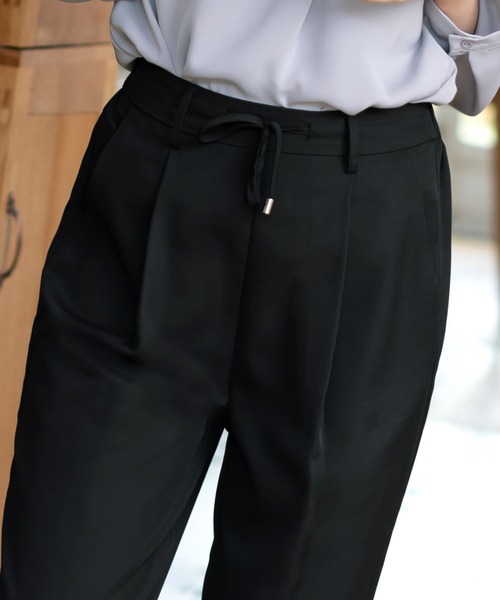 Tiaclasse(ティアクラッセ)の「【洗える】幅広く活躍が期待できるドロストパンツ(その他パンツ・レディース・ブラック/ネイビー/グレー/ブルー/スモークピンク・S/M/L)」の14枚目の写真