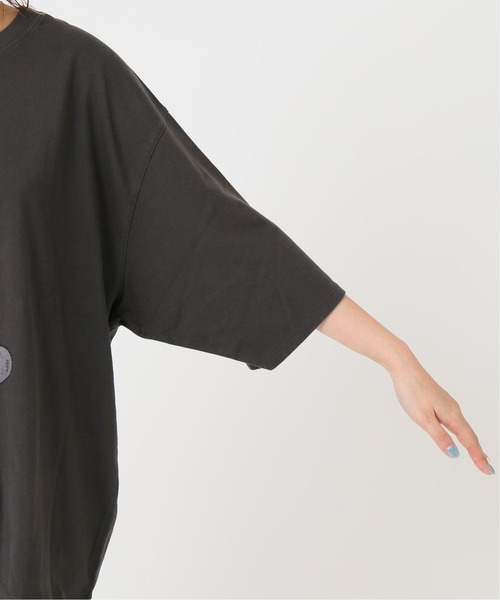 FRAMeWORK（フレームワーク）の「MICKEY / BIG T 2◆（Tシャツ/カットソー・レディース・ライトグレー/スミクロ・FREE）」の8枚目の写真