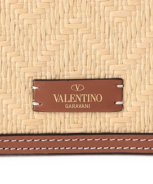 VALENTINO（ヴァレンティノ）の「VALENTINO / Vロゴショルダーバッグ（ショルダーバッグ・レディース・ベージュ・FREE）」の5枚目の写真