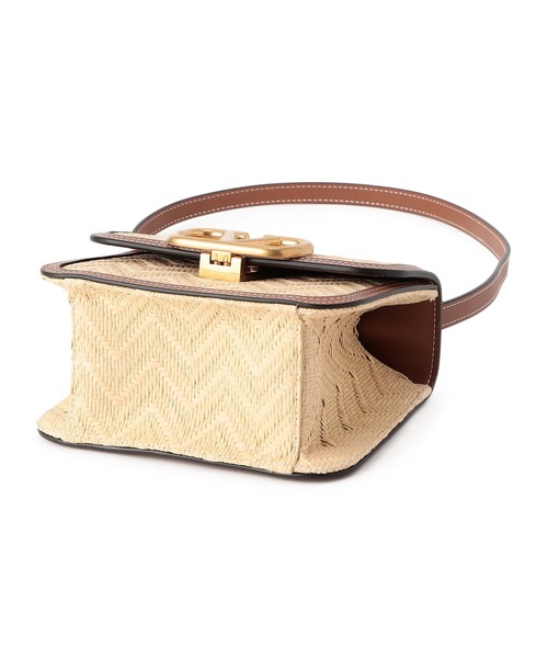 VALENTINO（ヴァレンティノ）の「VALENTINO / Vロゴショルダーバッグ（ショルダーバッグ・レディース・ベージュ・FREE）」の7枚目の写真