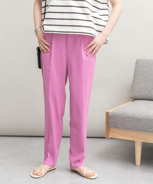 UR Lab.（アーバンリサーチラボ）の「『34サイズ/低身長向けも展開』ジョーゼットテーパードパンツ（その他パンツ・レディース・イエロー/ピンク/ネイビー/ブルー・34/36/38）」の13枚目の写真