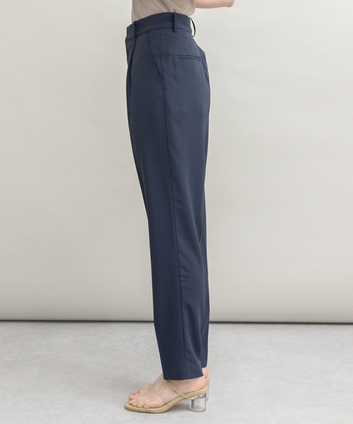 UR Lab.（アーバンリサーチラボ）の「『34サイズ/低身長向けも展開』ジョーゼットテーパードパンツ（その他パンツ・レディース・イエロー/ピンク/ネイビー/ブルー・34/36/38）」の21枚目の写真