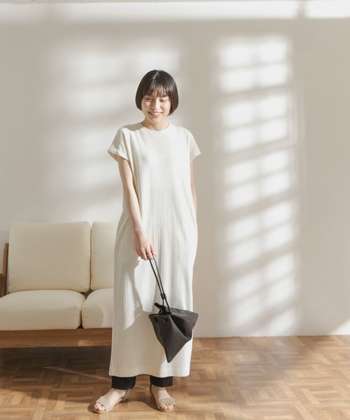 FORK&SPOON（フォークアンドスプーン）の「FORK&SPOON　コットンヘンプカットソーワンピース（ワンピース・レディース・グリーン/オフホワイト/チャコールグレー・ONE）」の4枚目の写真