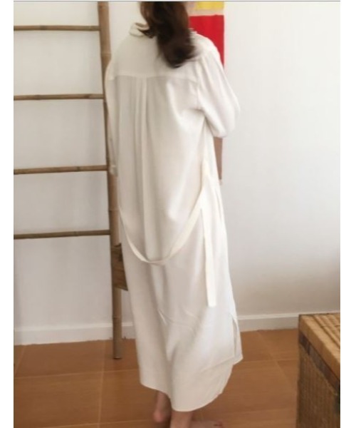 MAISON BREEZE（メゾンブリーズ）の「【MAISON BREEZE】ロングプルオーバーベルト付きシャツワンピース（シャツワンピース・レディース・ホワイト/ブラック/ベージュ・FREE）」の8枚目の写真