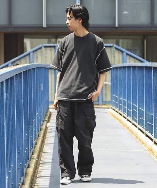 BEAMS(ビームス)の「BEAMS / ステッチ リバース Tシャツ(Tシャツ/カットソー・メンズ・ブラック系その他/ブラック系その他4・SMALL/MEDIUM/LARGE/X-LARGE)」の6枚目の写真