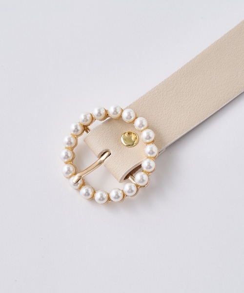 one after another NICE CLAUP(ワンアフターアナザーナイスクラップ)の「パールラウンドベルト(ベルト・レディース・ブラック/アイボリー・ONE SIZE)」の4枚目の写真