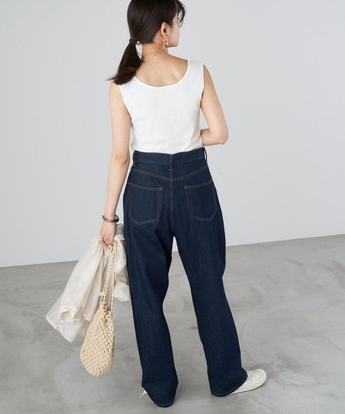 Chaco closet(チャコ クローゼット)の「コットンリブシンプルタンクトップ(タンクトップ・レディース・ブラック/ベージュ/オフホワイト・FREE)」の7枚目の写真