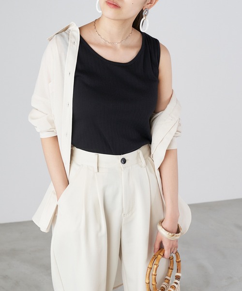 Chaco closet(チャコ クローゼット)の「コットンリブシンプルタンクトップ(タンクトップ・レディース・ブラック/ベージュ/オフホワイト・FREE)」の17枚目の写真