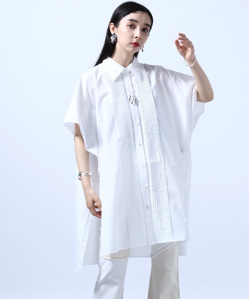 HARE（ハレ）の「ドルマンビッグシャツ(HARE)（シャツ/ブラウス・レディース・ブラック/オフホワイト・FREE）」の2枚目の写真