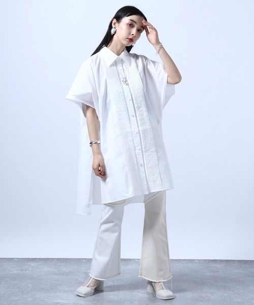 HARE（ハレ）の「ドルマンビッグシャツ(HARE)（シャツ/ブラウス・レディース・ブラック/オフホワイト・FREE）」の8枚目の写真