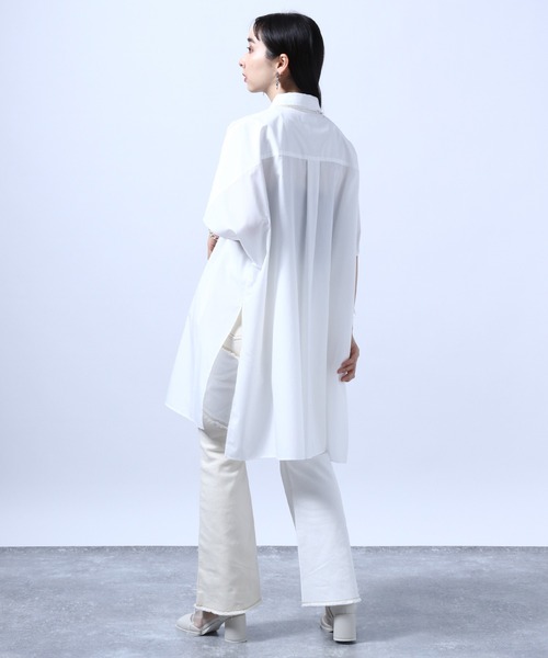 HARE（ハレ）の「ドルマンビッグシャツ(HARE)（シャツ/ブラウス・レディース・ブラック/オフホワイト・FREE）」の6枚目の写真