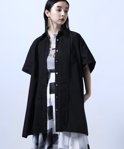 HARE（ハレ）の「ドルマンビッグシャツ(HARE)（シャツ/ブラウス・レディース・ブラック/オフホワイト・FREE）」の4枚目の写真