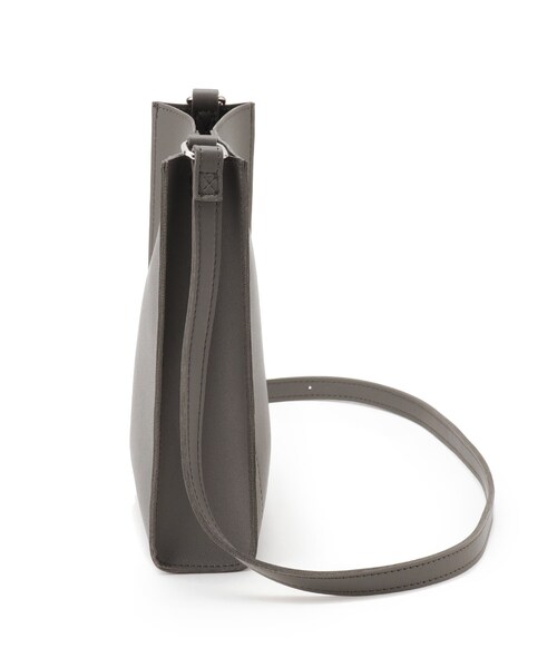 BASECONTROL（ベースコントロール）の「◆レザータッチ 軽量 縦型 コンパクトミニショルダーバッグ（ショルダーバッグ・メンズ・ブラック/グレー/ライトベージュ・99）」の5枚目の写真