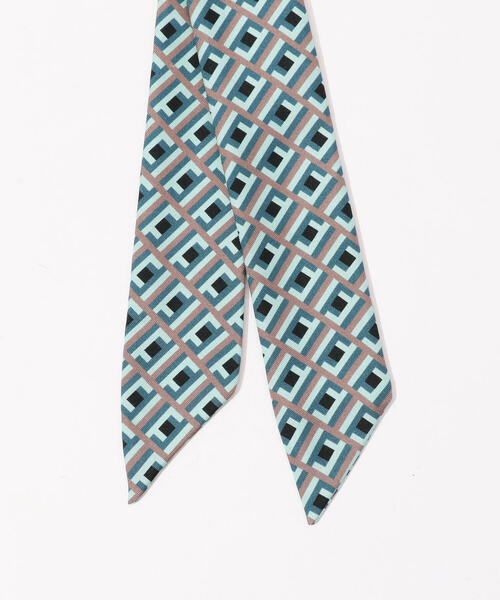 TOMORROWLAND （トゥモローランド）の「TOMORROWLAND シルク ジオメトリックスカーフ（バンダナ/スカーフ・メンズ・ブルー系その他2/イエロー系その他2・FREE）」の4枚目の写真