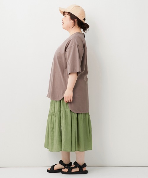 CONVERSE(コンバース)の「大きいサイズ 綿100%バックヘンリーデザインTシャツ(コンバース)(その他トップス・レディース・モカ/ブラック・L~LL/5L~6L/3L~4L)」の14枚目の写真