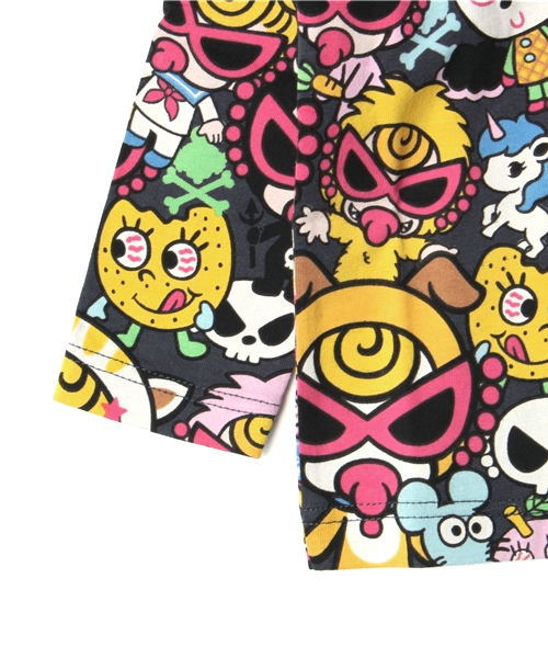 HYSTERIC MINI（ヒステリックミニ）の「BABY Hungry meet the Monsters 総柄 長袖Tシャツ（Tシャツ/カットソー・キッズ・その他/グリーン系その他/ホワイト系その他・80/90）」の6枚目の写真