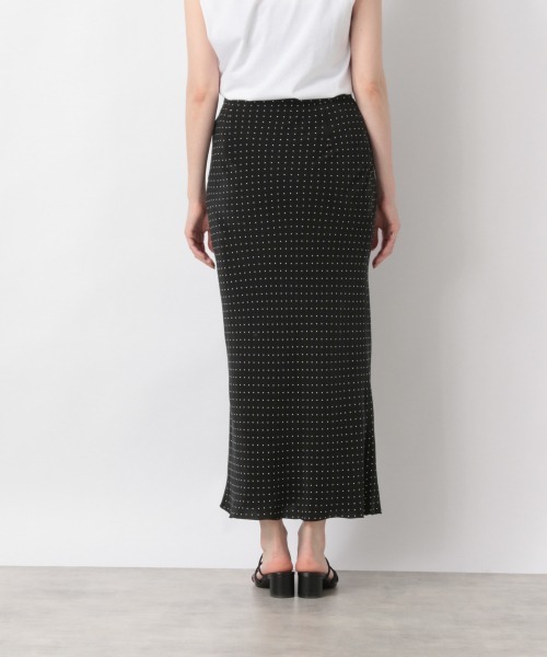 yuw（ユウ）の「ドットタイトマーメイドスカート　957865（スカート・レディース・ブラック/ブラウン/アイボリー・MEDIUM/LARGE）」の10枚目の写真