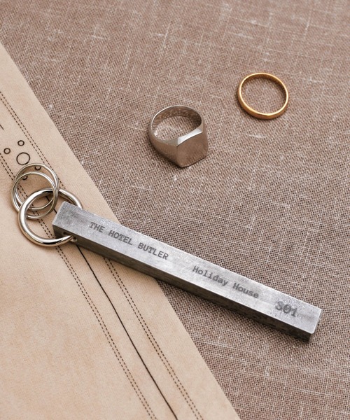 Butler Verner Sails(バトラーヴァーナーセイルス)の「Butler Verner Sails バトラーバーナーセイルズ / THE HOTEL KEY HOLDER アルミホテルキーホルダー / JA-2570(キーホルダー・メンズ・その他1/その他2/その他3・FREE)」の1枚目の写真
