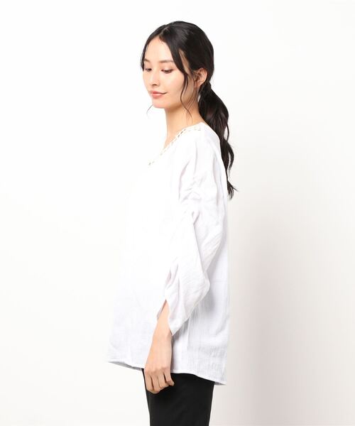 ONEME(ワンム)の「ONEME Back lace blouse(シャツ/ブラウス・レディース・オフホワイト・FREE)」の2枚目の写真