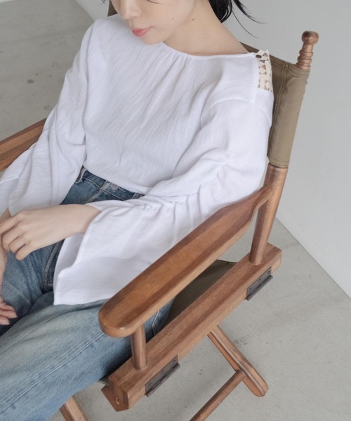 ONEME(ワンム)の「ONEME Back lace blouse(シャツ/ブラウス・レディース・オフホワイト・FREE)」の4枚目の写真