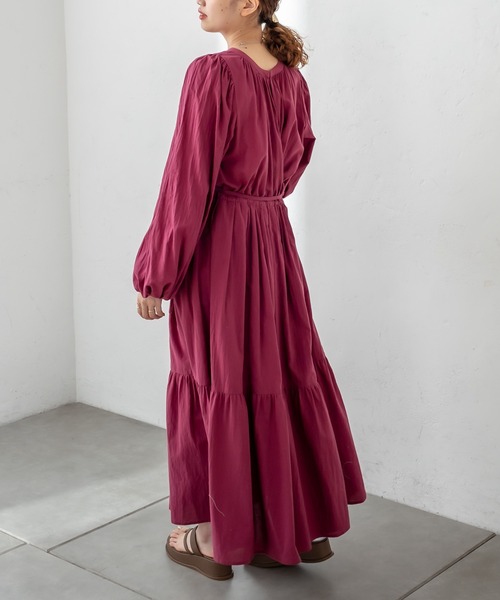 mystic（ミスティック）の「カシュクールティアードワンピース（ワンピース・レディース・オフホワイト/グリーン/バーガンディー・1/2）」の3枚目の写真